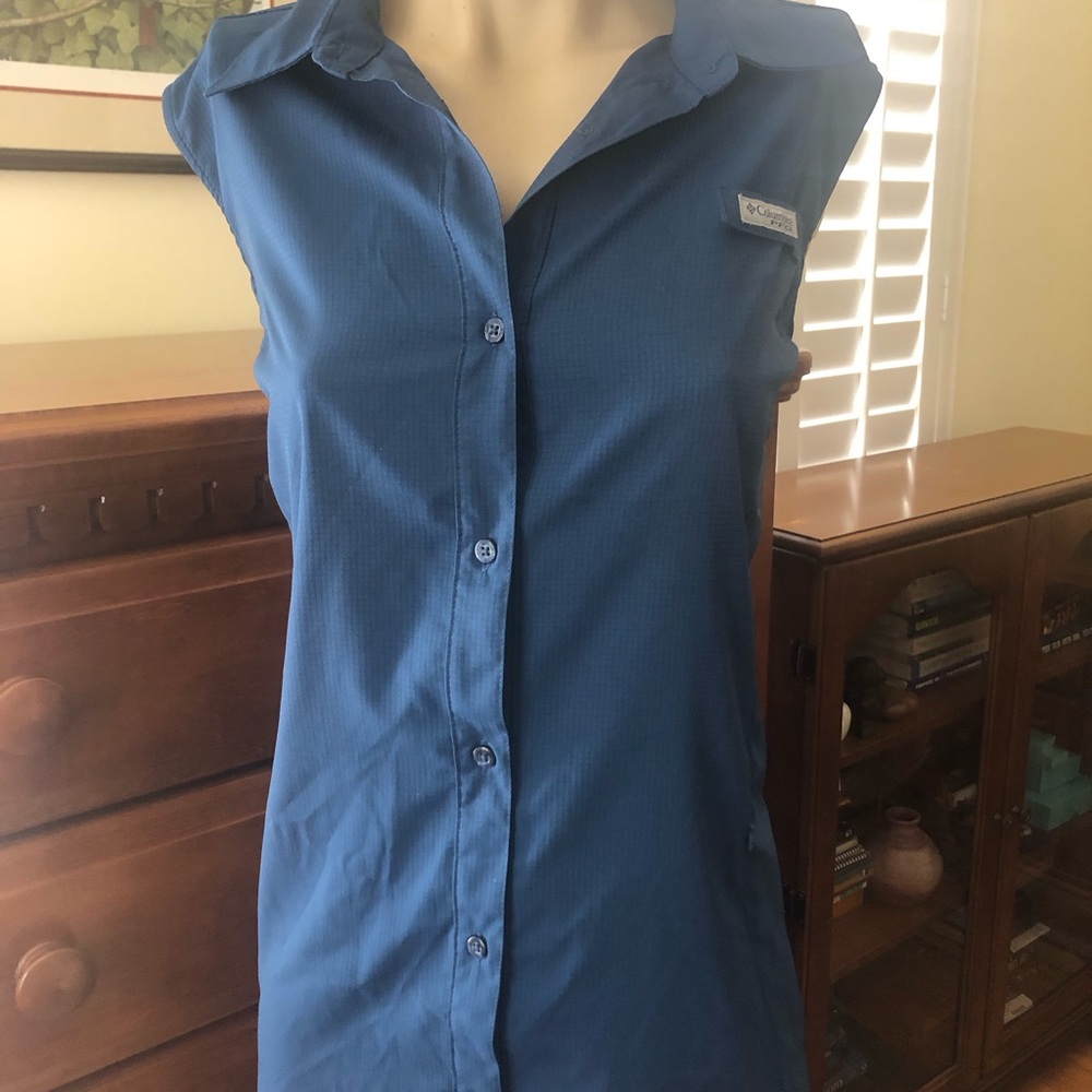Columbia PFG Shirt EUC
